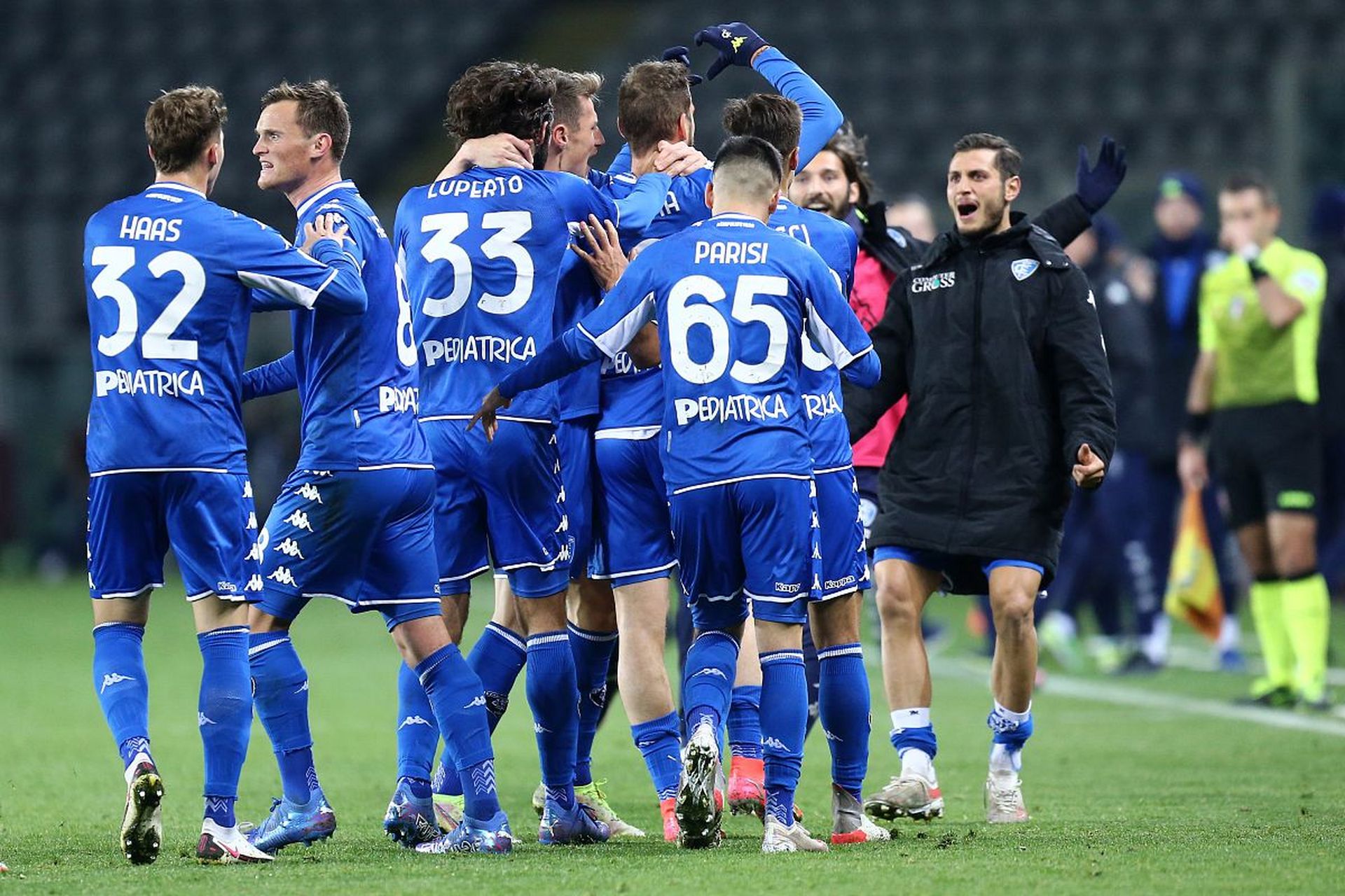 还成功闯入 还成功闯入